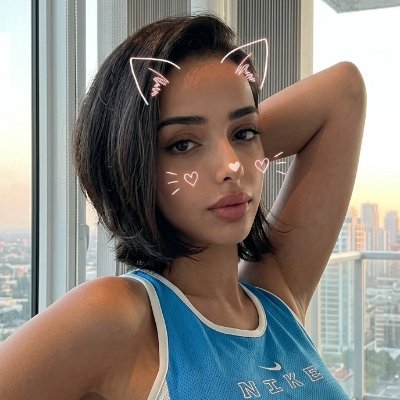 KhadijaAlYawz's profile picture