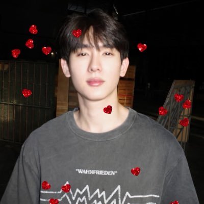 暝 ゚⭑'s profile picture