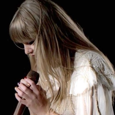 rei ˚˖𓍢ִ໋🦢˚'s profile picture