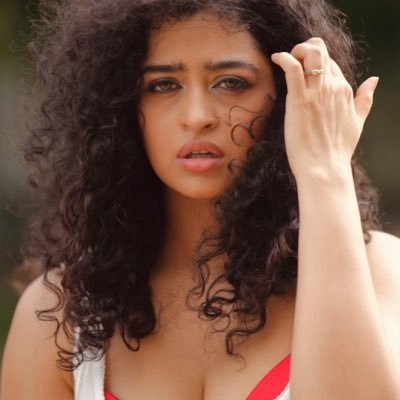 _apsara_rani's profile picture