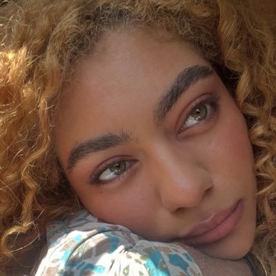 nia's profile picture