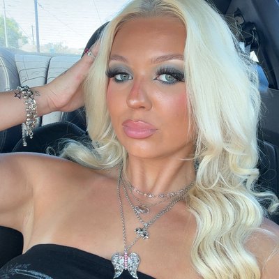 Kyliepeachbby's profile picture