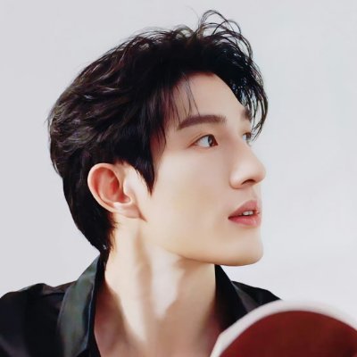 naaayizhan's profile picture