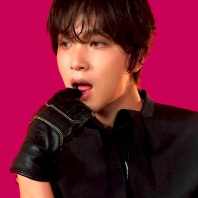 𝙣𝙪𝙧𝙖's profile picture