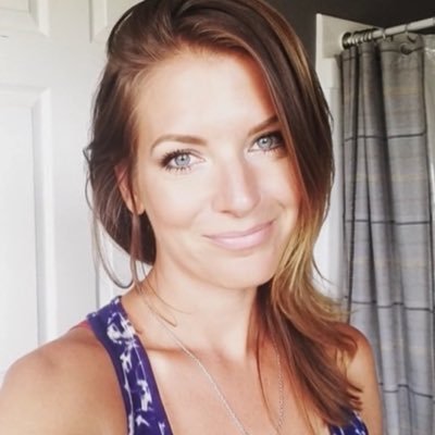 PoliticalStacy's profile picture