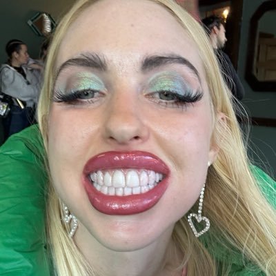 April's profile picture