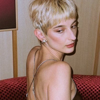 siren mel 🖤 nyc's profile picture