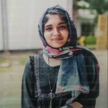 🐛ஸ்வாதி🌸's profile picture