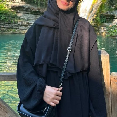 𔓘's profile picture