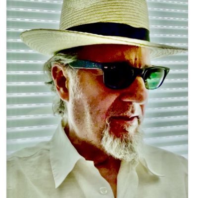 NoModer's profile picture
