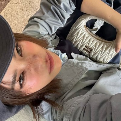 ⋆'s profile picture