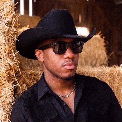 CharlieWrldTV's profile picture
