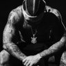 Фото профиля vαrєjãσ ツ