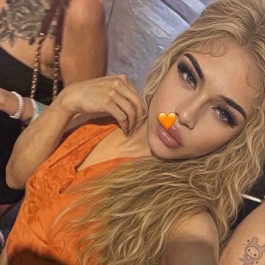 laney ♕'s profile picture