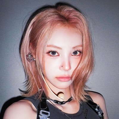 ★'s profile picture