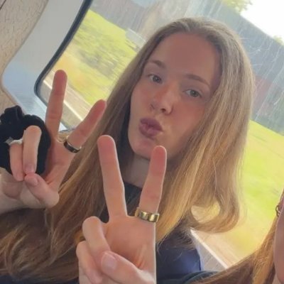 bellahaak11's profile picture