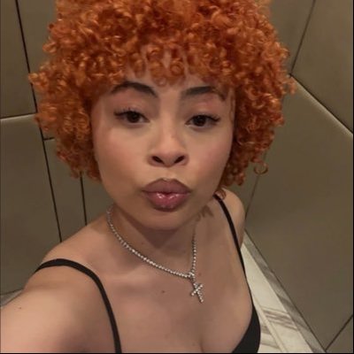 day♱'s profile picture