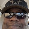 Profilbild von Robert Heath aka “The Black Bee Keeper ”