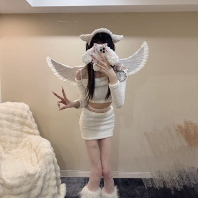 鹿紫雲一's profile picture