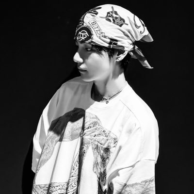 𝗖𝗮 | faz fanmade e vai ver o bts's profile picture