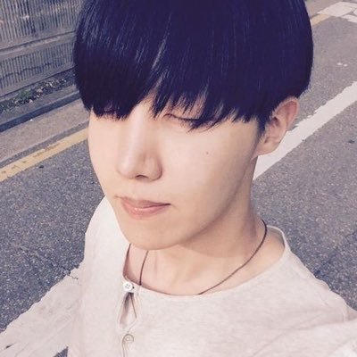 𝐍𝐢𝐧𝐢 ⁷ | VI A BTS's profile picture