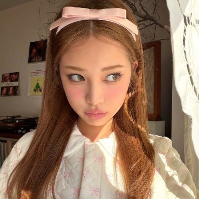 sana's profile picture
