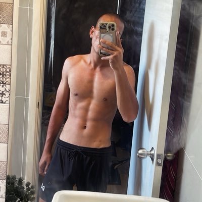 CoaZh0702's profile picture
