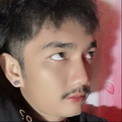 w's profile picture