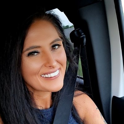 Mama Handley's profile picture