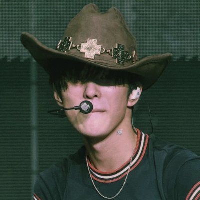 ale ✰'s profile picture