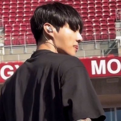 อต's profile picture
