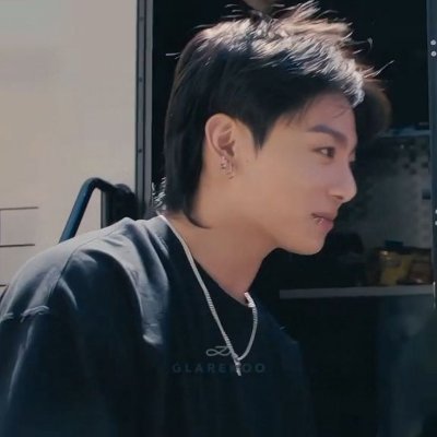 raven⁷'s profile picture