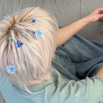 notesofsh's profile picture