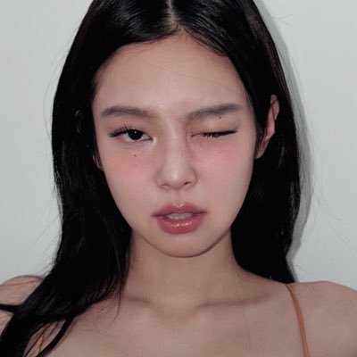 ♡'s profile picture