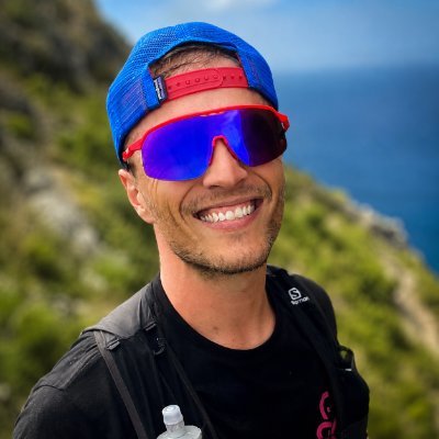 orolalala's profile picture