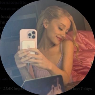 eternalopalite's profile picture
