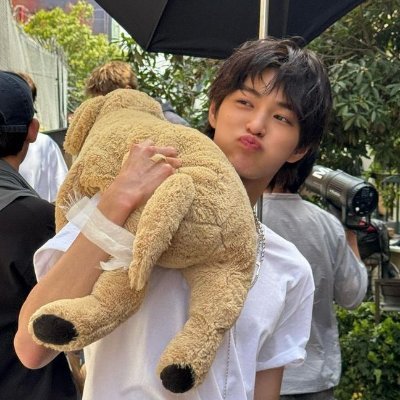 levie ♬⋆.˚ IN MOTION's profile picture