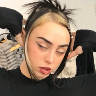 caro JPT⭐️'s profile picture
