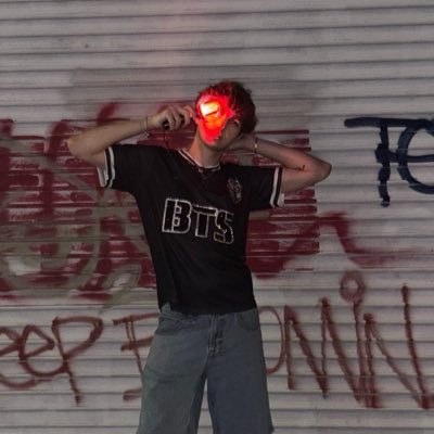 twipneaks's profile picture