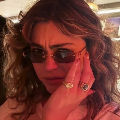 emsrequiem's profile picture