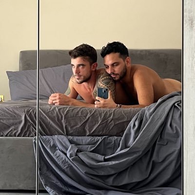 Powercoupleita's profile picture