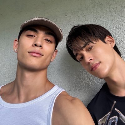 MVivianjg74043's profile picture