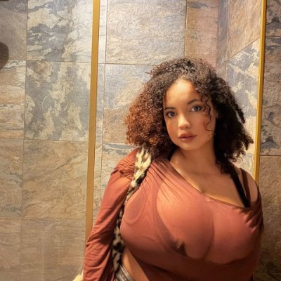 Layla's profile picture
