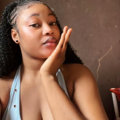 rommyL_10's profile picture