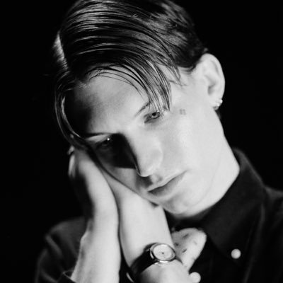 gusdapperton's profile picture
