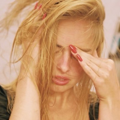 makeitRAEgirl's profile picture