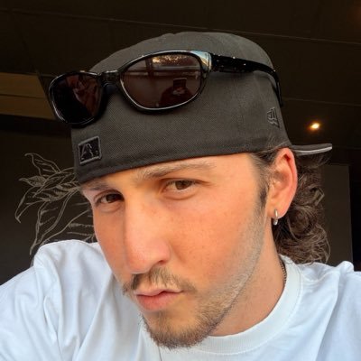 DIMITRI's profile picture