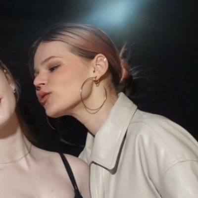 isadora's profile picture