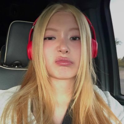 bays; da manon's profile picture