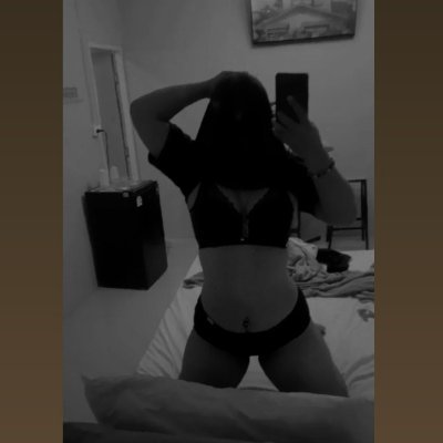 khanittha's profile picture